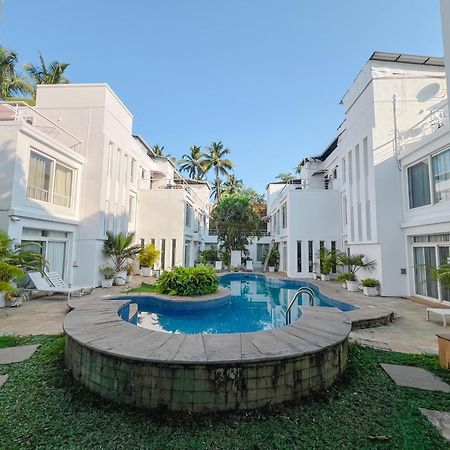 Villa M - Jia 3- 3Bhk In Candolim, Pool Facing, Near Beach, Breakfast Included Exterior foto