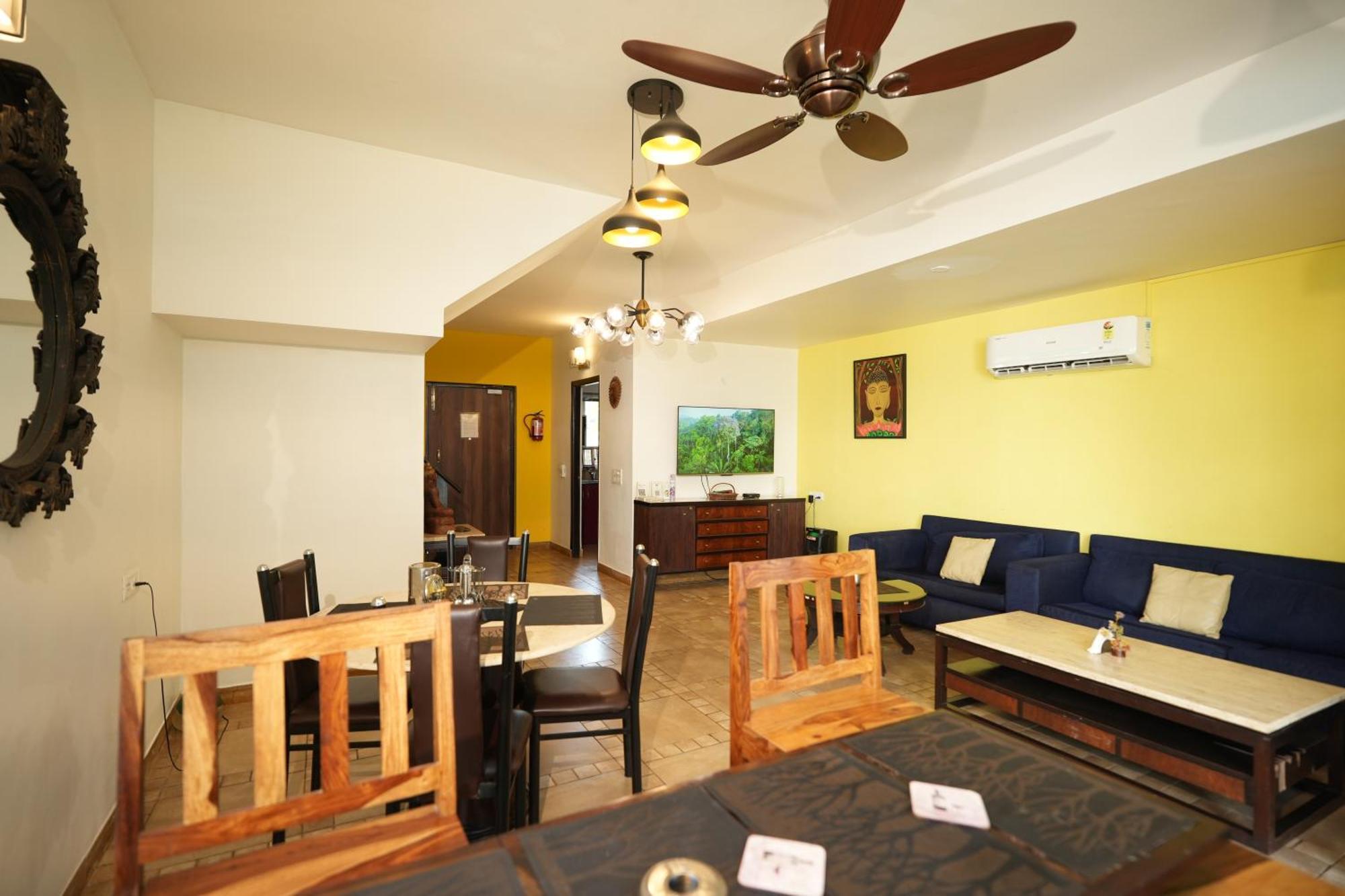 Villa M - Jia 3- 3Bhk In Candolim, Pool Facing, Near Beach, Breakfast Included Exterior foto