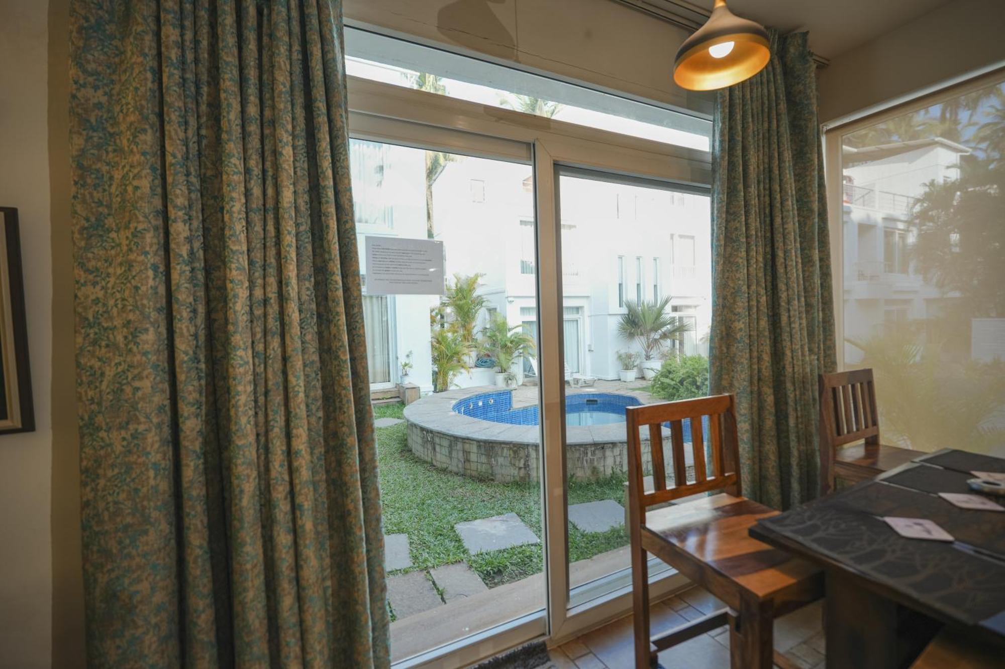 Villa M - Jia 3- 3Bhk In Candolim, Pool Facing, Near Beach, Breakfast Included Exterior foto