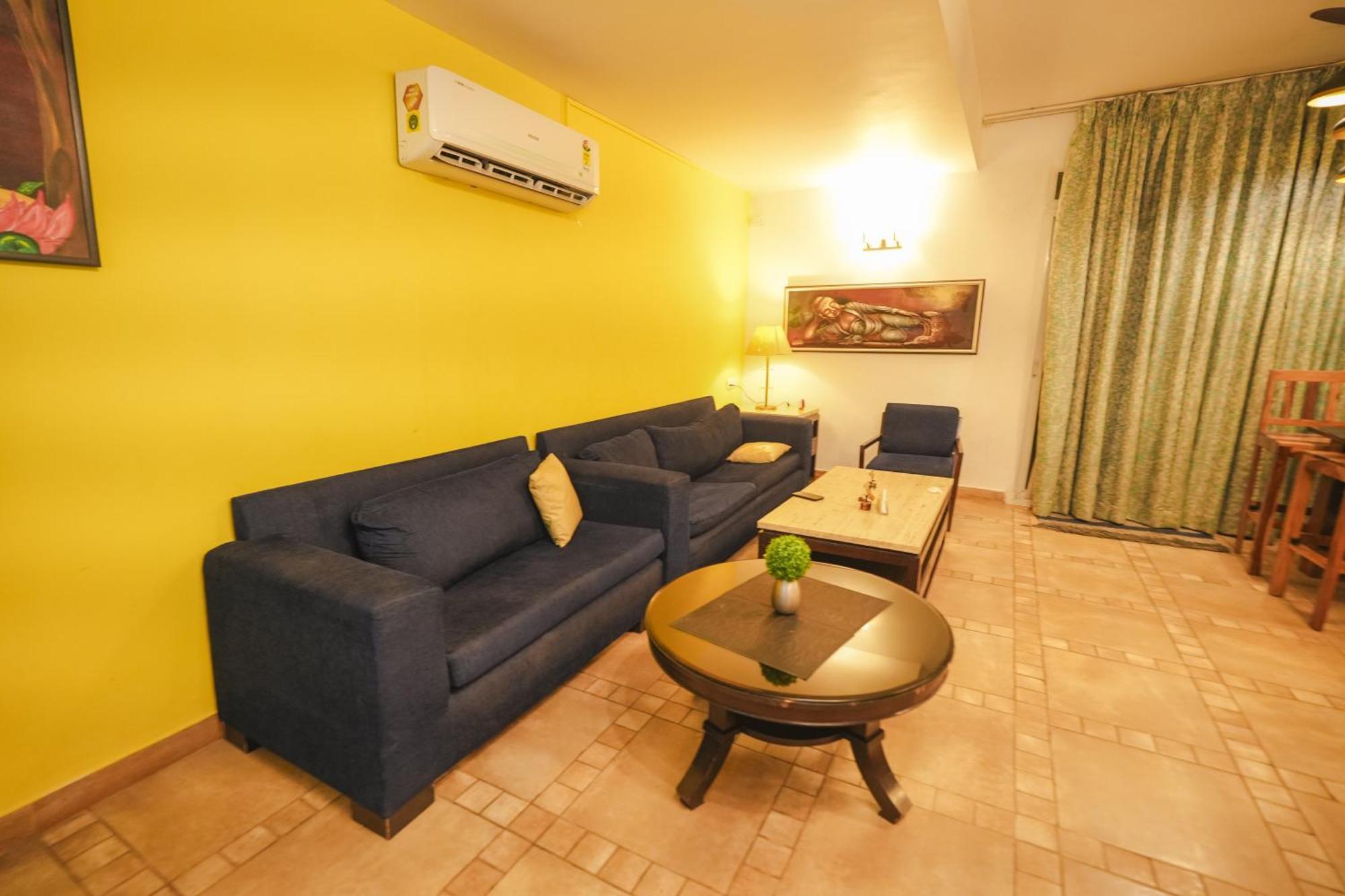 Villa M - Jia 3- 3Bhk In Candolim, Pool Facing, Near Beach, Breakfast Included Exterior foto