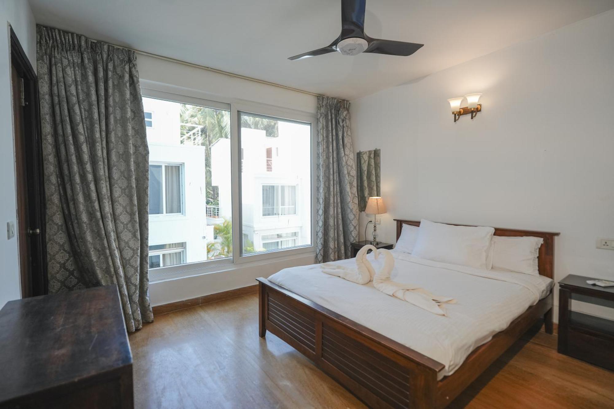 Villa M - Jia 3- 3Bhk In Candolim, Pool Facing, Near Beach, Breakfast Included Exterior foto