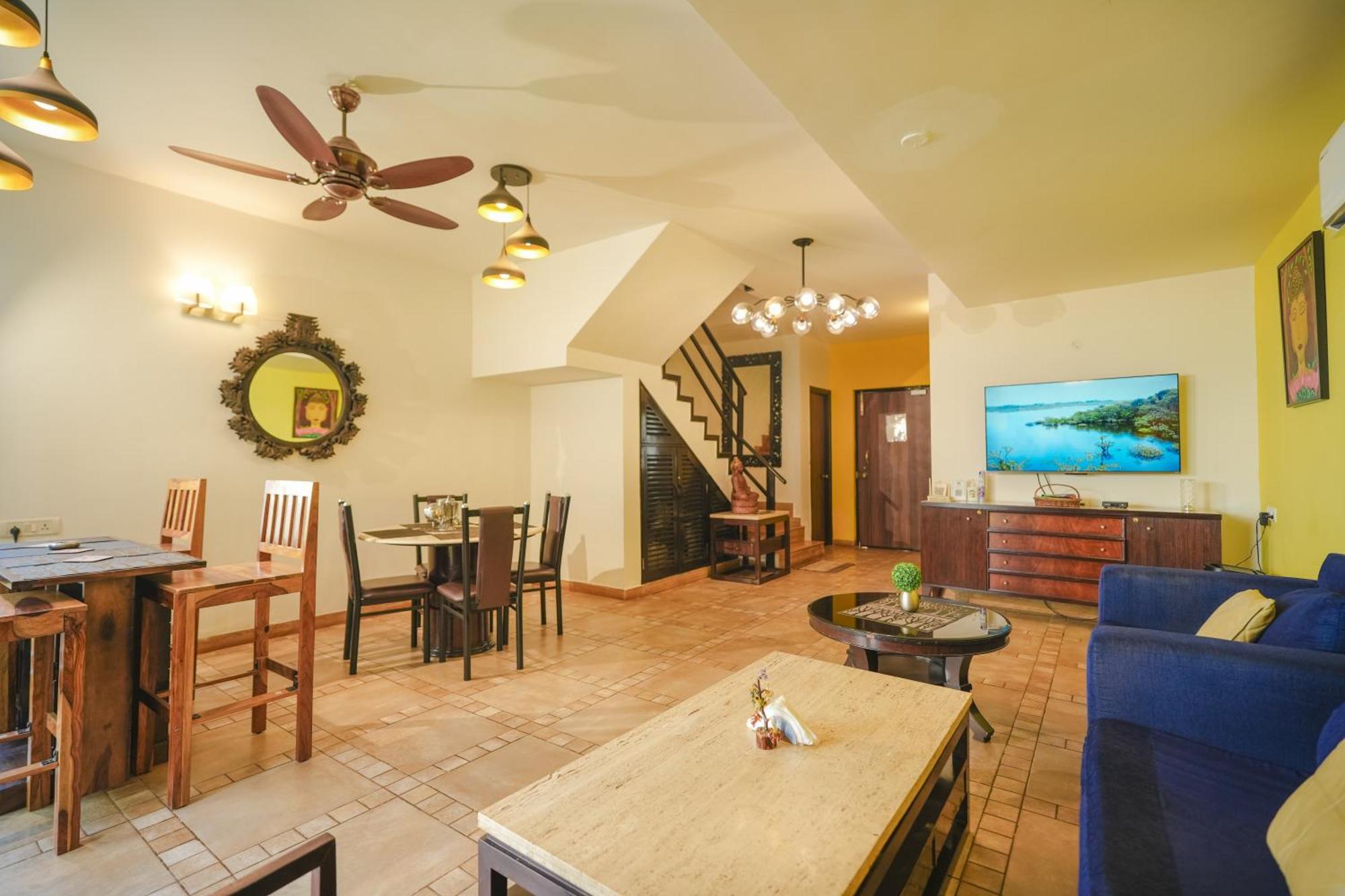 Villa M - Jia 3- 3Bhk In Candolim, Pool Facing, Near Beach, Breakfast Included Exterior foto