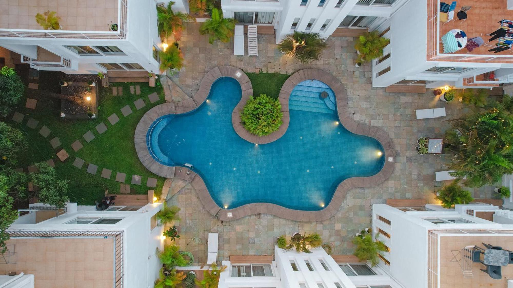 Villa M - Jia 3- 3Bhk In Candolim, Pool Facing, Near Beach, Breakfast Included Exterior foto